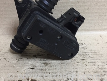 ФОТО Клапан системи охолодження для Nissan Titan (04-16) Київ