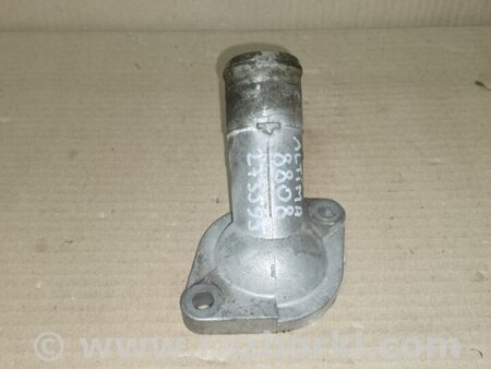 ФОТО Фланець системи охолодження для Nissan Altima L32 Київ