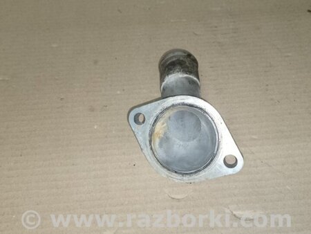 ФОТО Фланець системи охолодження для Nissan Altima L32 Київ