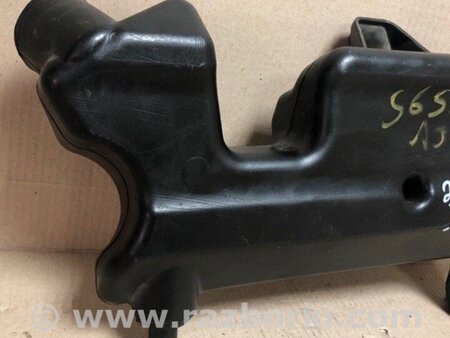 ФОТО Резонатор повітряного фільтра для Cadillac SRX (2009-2016) Київ