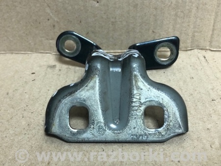 ФОТО Петля двері верхня для Cadillac SRX (2009-2016) Київ