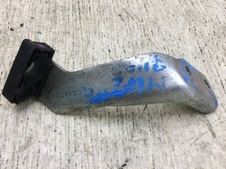 ФОТО Кронштейн для Mazda CX-3 (2014-...) Київ