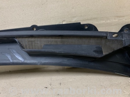 ФОТО Пластик під лобове скло / Жабо для Cadillac SRX (2009-2016) Київ