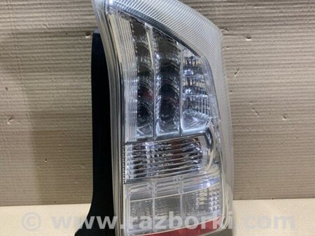 ФОТО Ліхтар зовнішній для Toyota Prius III XW30 (09-15) Київ
