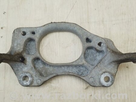 ФОТО Кронштейн двигуна для Nissan Altima L33 Київ