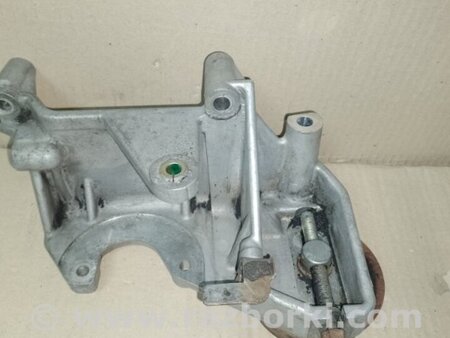 ФОТО Кронштейн Насоса гідропідсилювача керма для Mitsubishi Lancer Київ