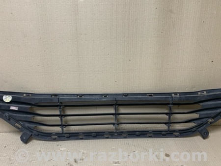ФОТО Решітка переднього бампера для Hyundai Elantra V MD (10-16) Київ