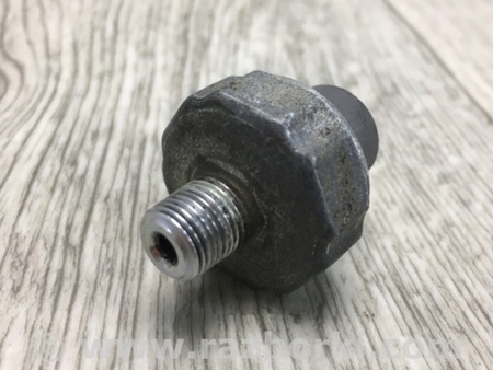 ФОТО Датчик тиску олії ДВЗ для Mitsubishi L200 (06-14) Київ