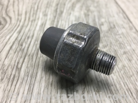 ФОТО Датчик тиску олії ДВЗ для Mitsubishi L200 (06-14) Київ