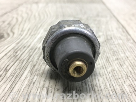 ФОТО Датчик тиску олії ДВЗ для Mitsubishi L200 (06-14) Київ