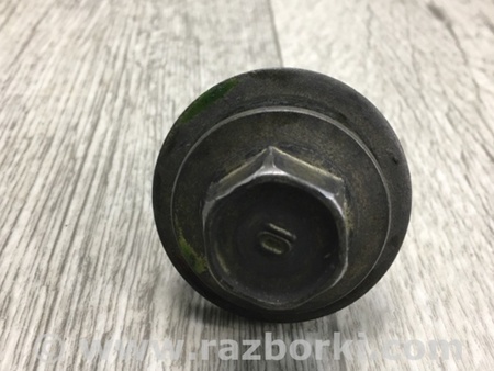 ФОТО Болт шківа колінвала для Toyota Highlander (01-07) Київ
