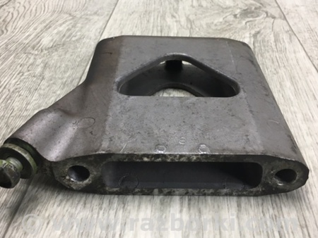 ФОТО Кронштейн двигуна для Toyota Highlander (01-07) Київ