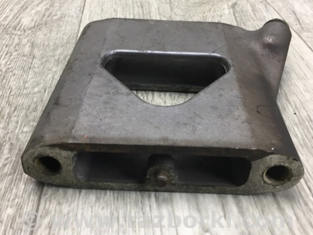 ФОТО Кронштейн двигуна для Toyota Highlander (01-07) Київ
