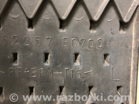 ФОТО Накладка протитуманної фари для Infiniti M35/M45 Київ