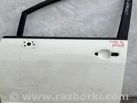 ФОТО Двері для Nissan Tiida/Versa C11 Київ