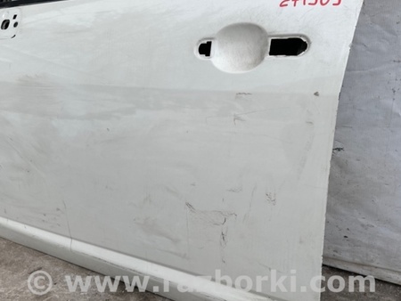 ФОТО Двері для Nissan Tiida/Versa C11 Київ