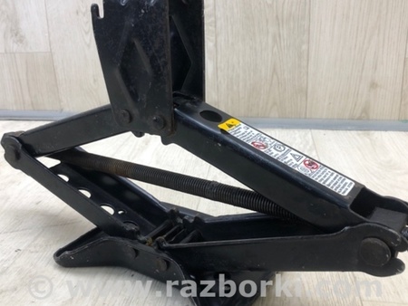 ФОТО Домкрат для GMC Acadia Київ