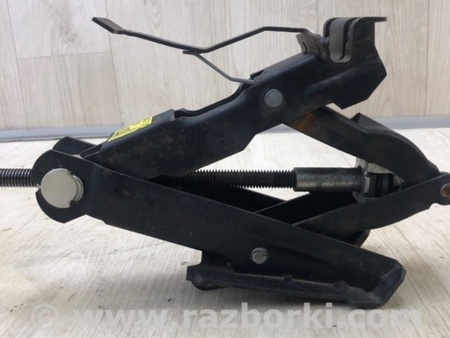 ФОТО Домкрат для Volkswagen Beetle A5 5C1 (09.2011-11.2016) Київ