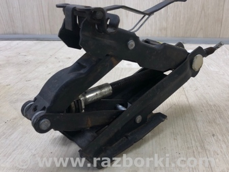 ФОТО Домкрат для Volkswagen Beetle A5 5C1 (09.2011-11.2016) Київ