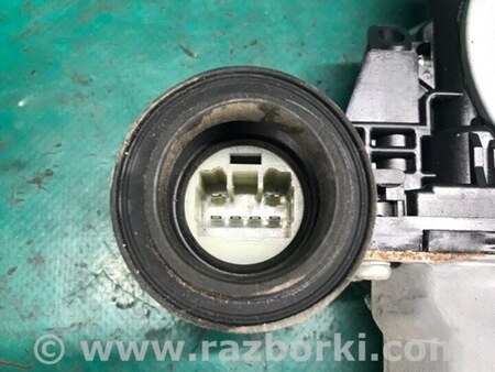 ФОТО Склопідйомник для Toyota Corolla E140/E150 (11.2006-08.2013) Київ