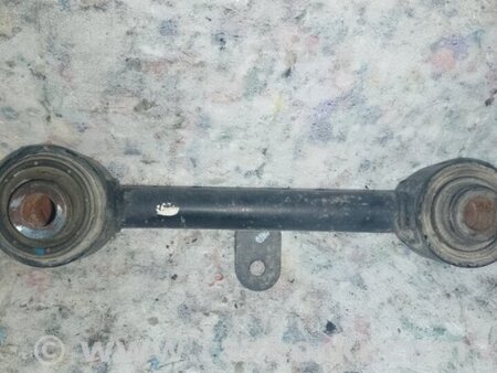 ФОТО Важіль задньої підвіски поперечний верхній для Mitsubishi Outlander Київ