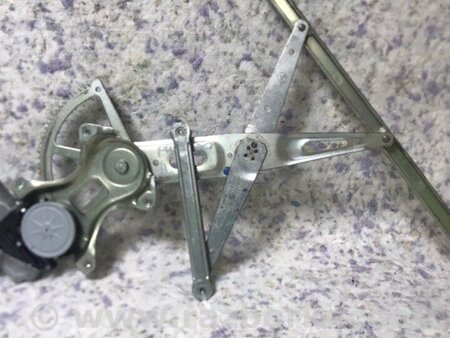 ФОТО Склопідйомник для Toyota Prius III XW30 (09-15) Київ