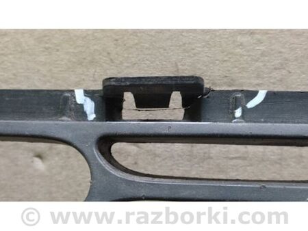 ФОТО Решітка переднього бампера для Mazda CX-7 Київ