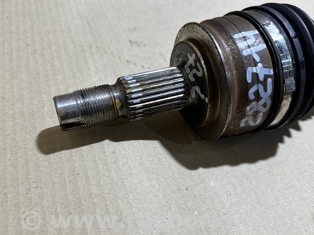 ФОТО Привід передній для Dodge Dart (12-16) Київ