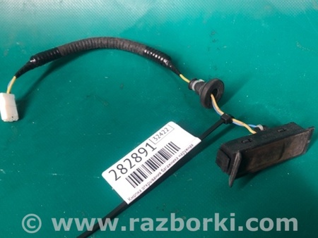 ФОТО Кнопка відкриття багажника зовнішня для Nissan Pathfinder R52 (12-21) Київ