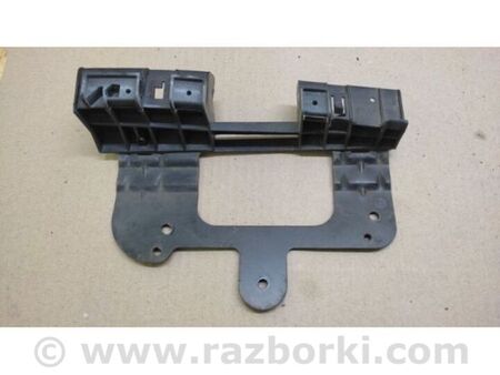 ФОТО Кронштейн переднього бампера (під фарою) для Nissan Sentra B17 (12-19) Київ