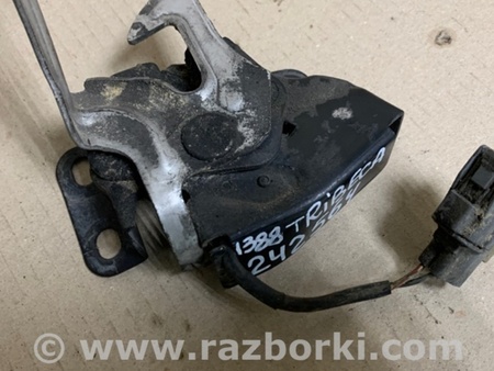 ФОТО Замок капоту для Subaru Tribeca B9 (05-08) Київ