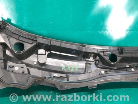 ФОТО Пластик під лобове скло / Жабо для Mazda 3 III BM/BN (13-19) Київ