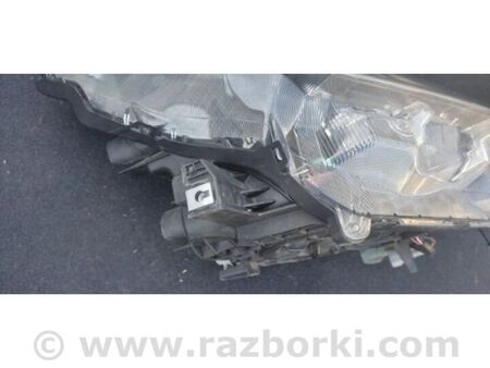 ФОТО Фара для Toyota RAV-4 IV (XA40) (12-18) Київ