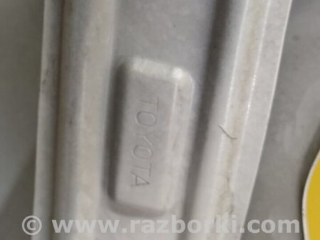 ФОТО Крило переднє для Toyota Corolla E180 (05.2012-01.2019) Київ