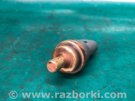 ФОТО Датчик температури охолоджувальної рідини для Volkswagen Passat B7 (09.2010-06.2015) Київ