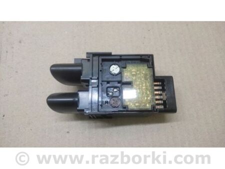 ФОТО Кнопка аварійної сигналізації для Toyota Sienna (03-10) Київ