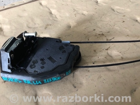 ФОТО Замок двері для Toyota Auris E150 (06-12) Київ