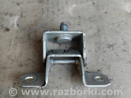 ФОТО Петля кришки багажника для Nissan Tiida/Versa C11 Київ