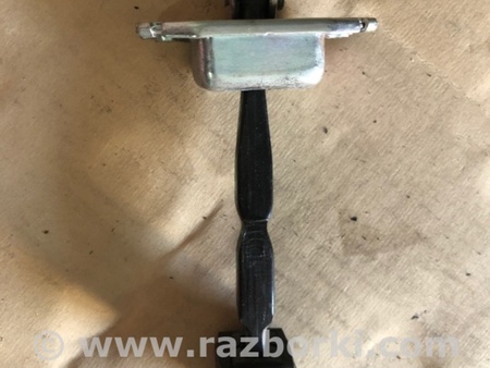 ФОТО Обмежувач дверей для Mitsubishi Outlander XL CW (05-12) Київ