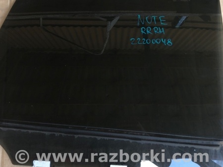 ФОТО Скло дверей для Nissan Note E11 (2006-2013) Київ