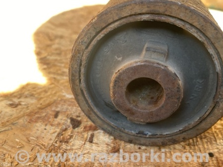 ФОТО Важіль задньої підвіски поздовжній для Lexus LX470 (98-07) Київ