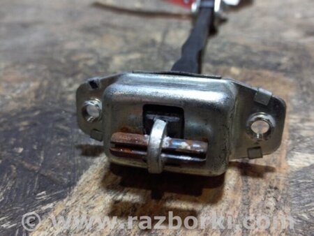 ФОТО Обмежувач дверей для Suzuki SX4 I (06-14) Київ