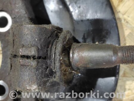 ФОТО Кулак поворотний для Subaru Tribeca B9 (05-08) Київ