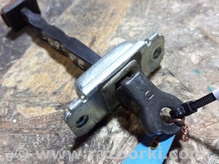 ФОТО Обмежувач дверей для Hyundai i30 II GD (11-17) Київ