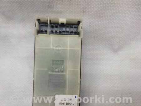 ФОТО Кнопка склопідіймача для Infiniti  G25/G35/G37/Q40 Київ