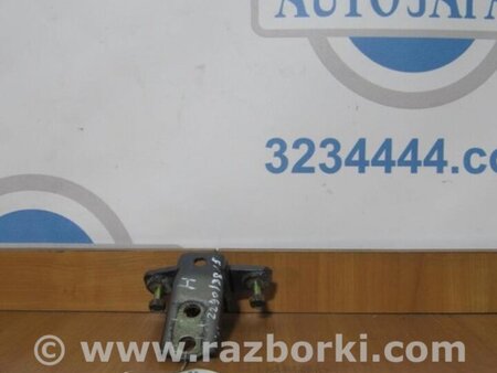 ФОТО Петля двері нижня для Mitsubishi Outlander Київ