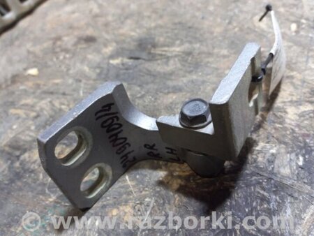 ФОТО Петля двері верхня для Jeep Cherokee KL (2013-2023) Київ