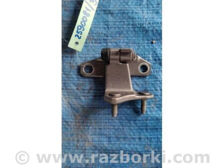 ФОТО Петля двері нижня для Infiniti M25/M37/M56/Q70/M35H Київ