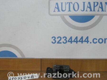 ФОТО Замок кришки багажника для Toyota Sienna (11-16) Київ