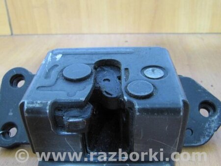 ФОТО Замок кришки багажника для Toyota Sienna (11-16) Київ